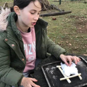 80DB7377-79FA-49D6-98AB-C301C5527A8F