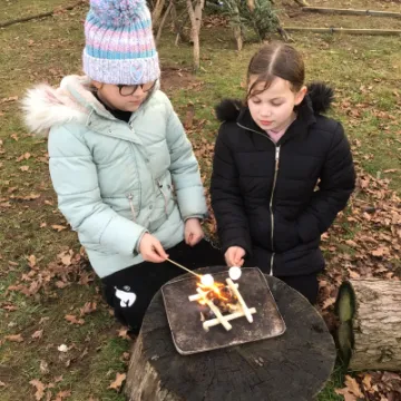 32CDE33E-230C-453D-A93C-A80B7C04525F