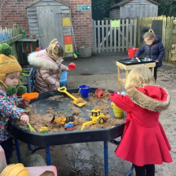 E02963F5-FF09-4789-BC61-C9BDAD543912