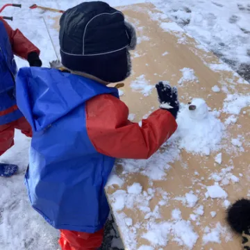 EBA7D0AD-C0B0-4E31-B7CD-BEB8C5F65147