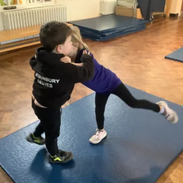 8CD449E9-7376-4F37-A287-B986A1E37F27