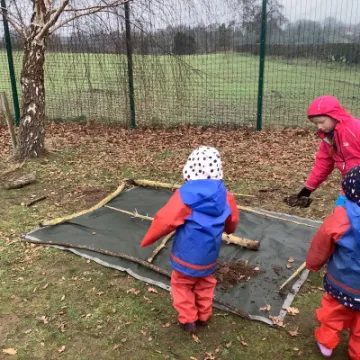 2F34C021-90DA-4B2F-9D06-A8010FBFEAA7