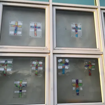 2405F056-44C9-4F46-B939-A1A91DA379CF