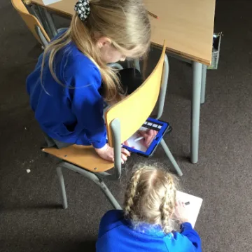 B96DE312-83FD-4634-BDFB-34C76F35922C