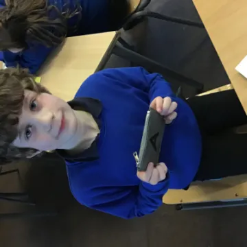 F8846B9F-B489-49F1-8EF9-1C8066226839