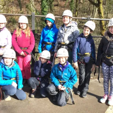 DC49EBA4-2F4E-4542-988D-CC15A53B2ACF