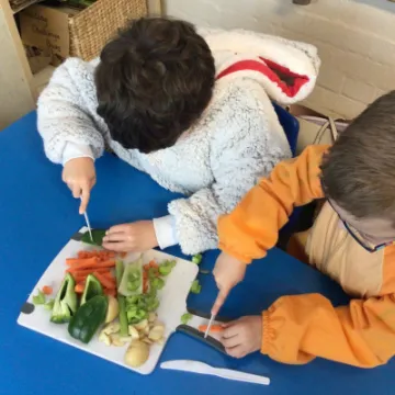 7FB052D2-FE8E-4CA1-9EEA-8E652EEAA77C