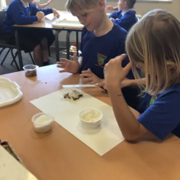 68B2294A-EEE7-4993-9C78-7CF9F033F8A3