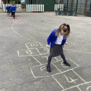 48481912-4A83-46B8-BF00-47A9192EE43E