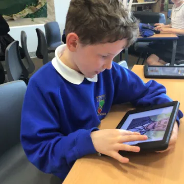 9C993F14-D135-488C-B048-227A52EF4E8A