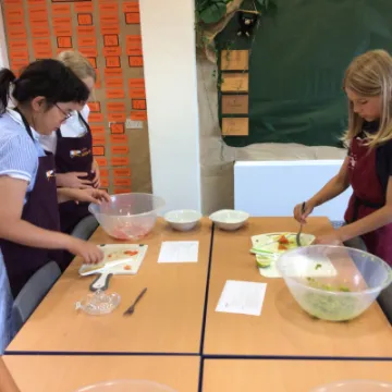 8BF63807-BB18-45AB-9520-AE2C5FC0047E