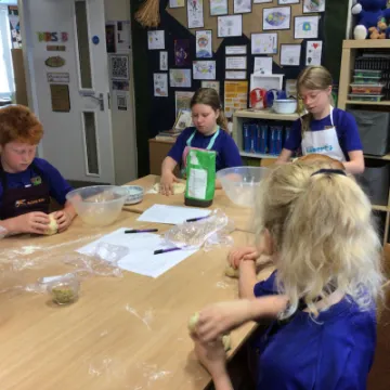 9C951B4C-3FEB-49DA-8F3F-2B27708889C7