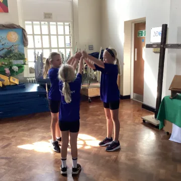 37960CEA-2EA1-428A-B2D3-7A486355F8FA