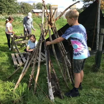 6C2204F4-46EB-4F98-A09A-E7652F978647