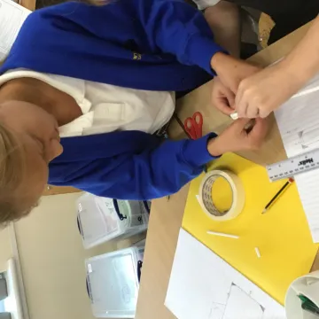 F7C26804-C125-463E-A5C7-889EB303B26E