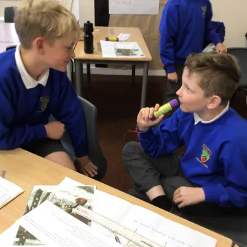 BAAF9781-9B21-4B75-B94D-52E0648953E2