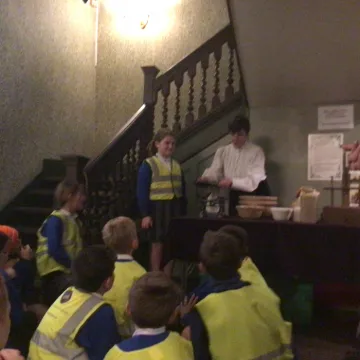 F6B5DA29-84BC-4581-9D9A-D1AEAE4BD8EB