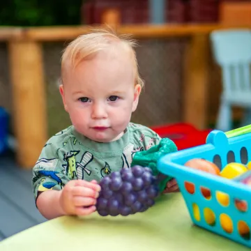 Upton – Daisy Chains