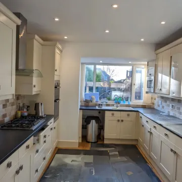 Kitchen 5 – Before 2