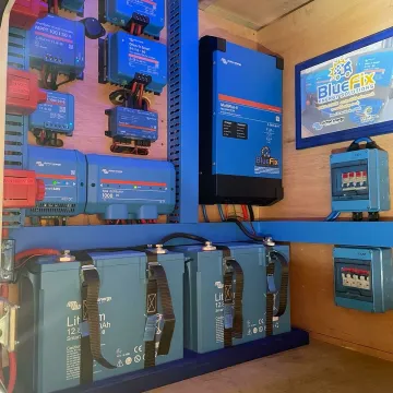 301a5643-2e3b-45a3-8ca6-C61196