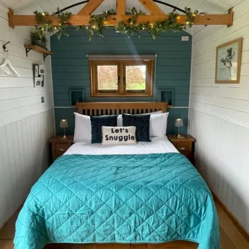 Peplow Bed