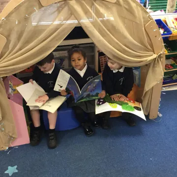 561d06e1fecf4091a1e33d539a635d02