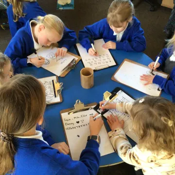 F97b9341-E7ed-4bd9-88ec-5dd137c55912