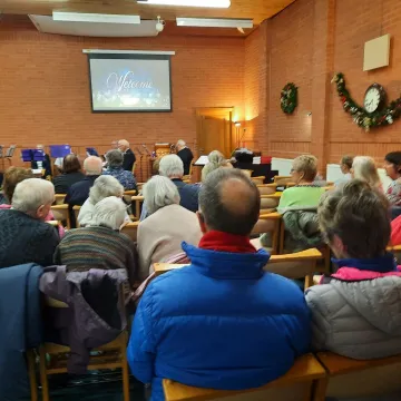 Salvation Army Carol Service 3