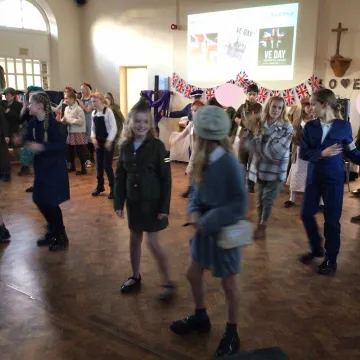 236f62e8-D050-4269-A789-C08d91ef4682