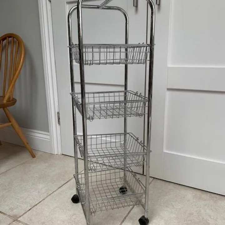 Vegetable rack on castors – Items for sale