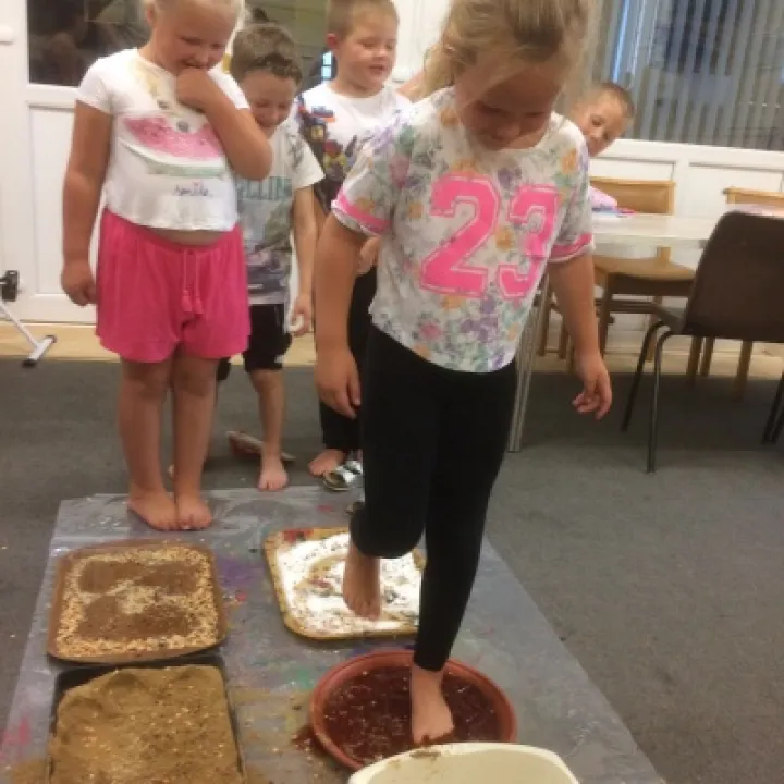 Monday Club Sensory Walk 6