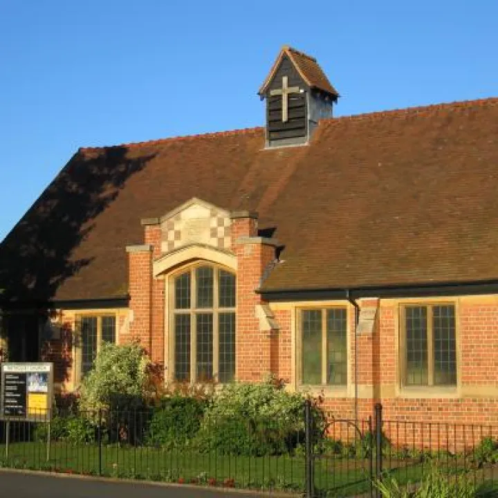 Wellesbourne Church cropped