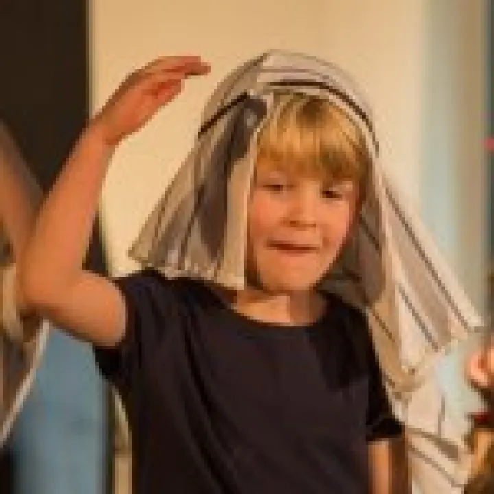 St Mary's School Xmas Presentation 09