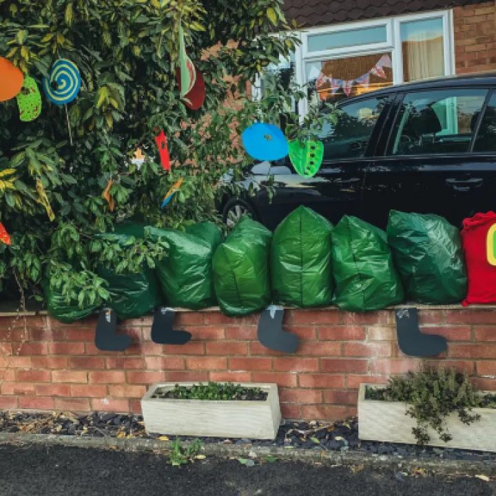 Image: 008 Rob Dunse Very Hungry Catepillar 01