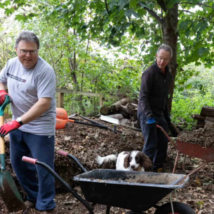 Wood chippings for the footpaths