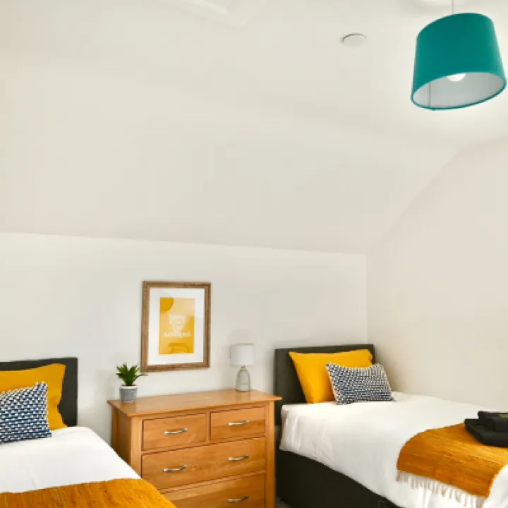 Twin room   3
