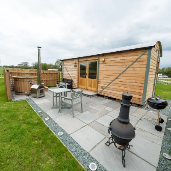 Overwater Luxury Glamping Hodnet Exterior 16