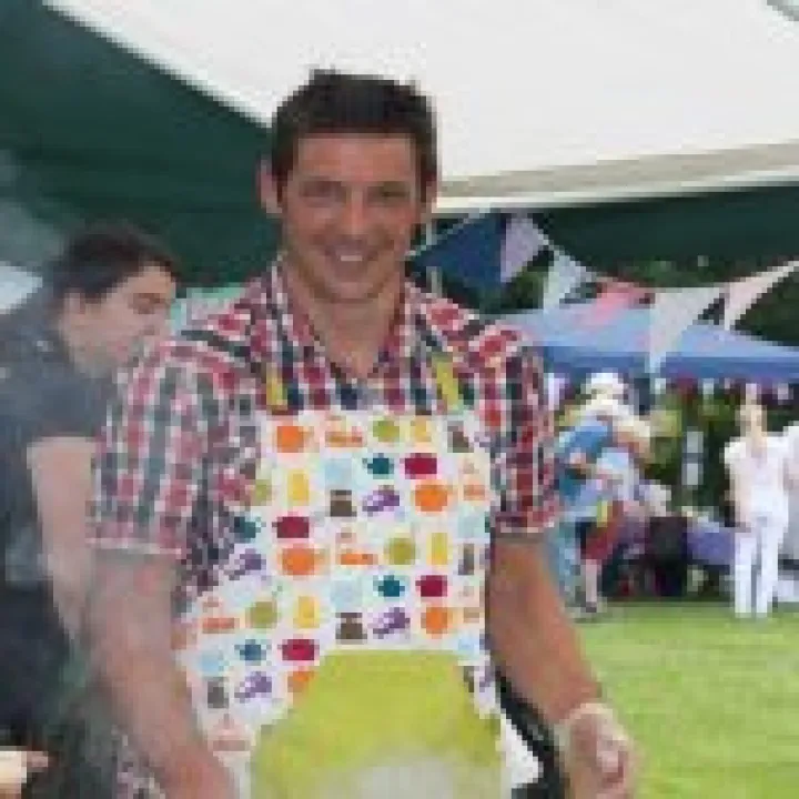 Mad Hatter's Fete 08