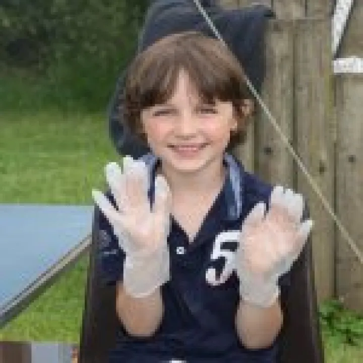 Mad Hatter's Fete 16