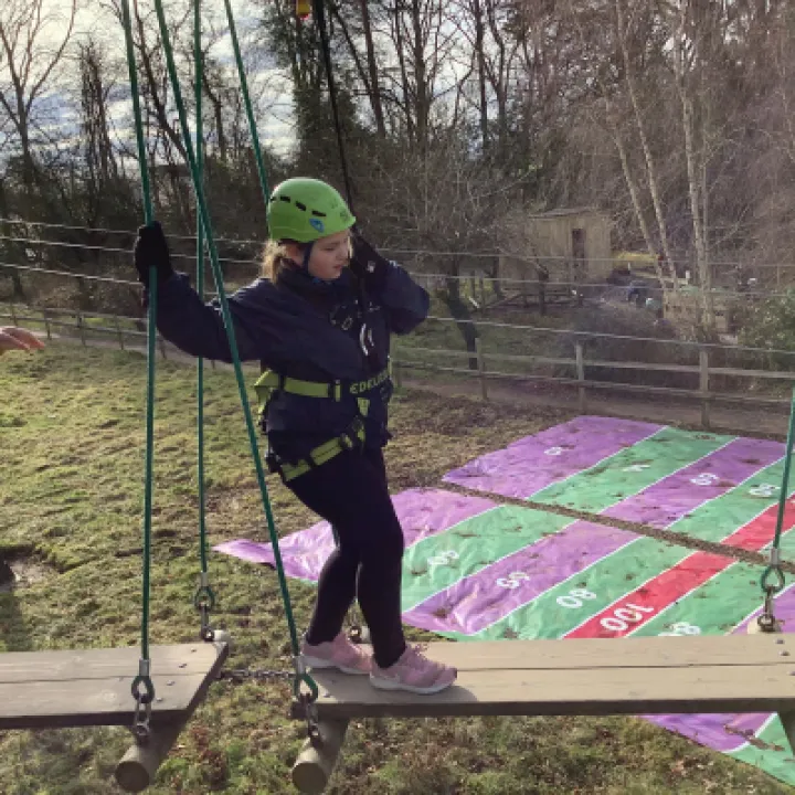 EDDAFD01-2912-453E-82A4-0C27AEE45831