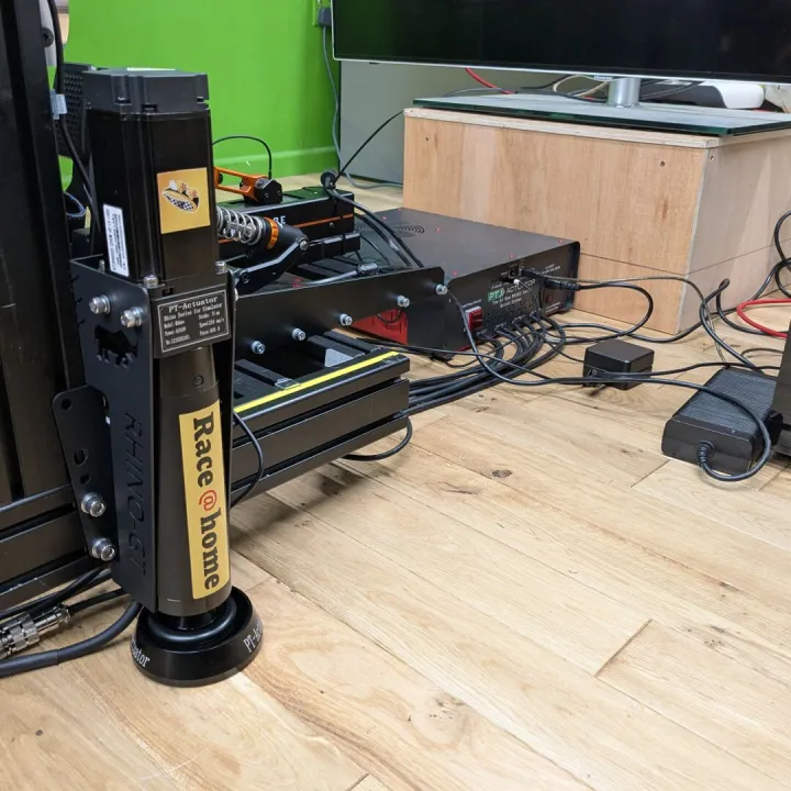 A close-up of a Rhino GT actuator kit set-up