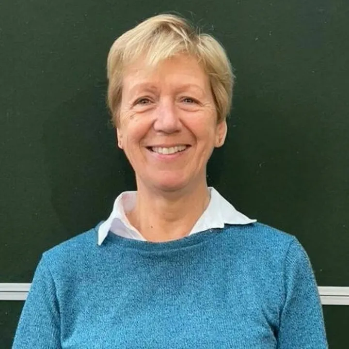 Angela Merenda, Senior Steward