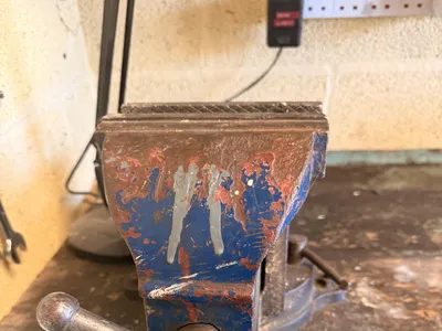 Items for sale &ndash; Large heavy swivel vice &pound;25