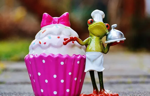 Baker, cook, coffee, cupcake, frog, cakes, sweet pastry, des