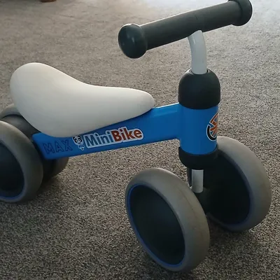 Items for sale
– Mini Bike 4-Wheel Toddler Balance Bike – Blue £10