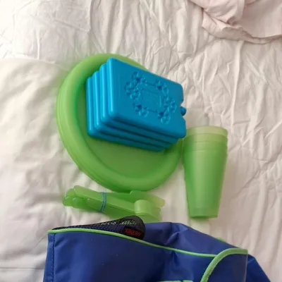 Items for sale
– THERMOS Insulated Backpack & Shoulder bag £14