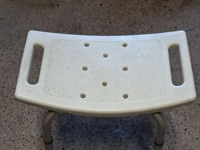 Items for sale
– Adjustable Shower Chair. £10