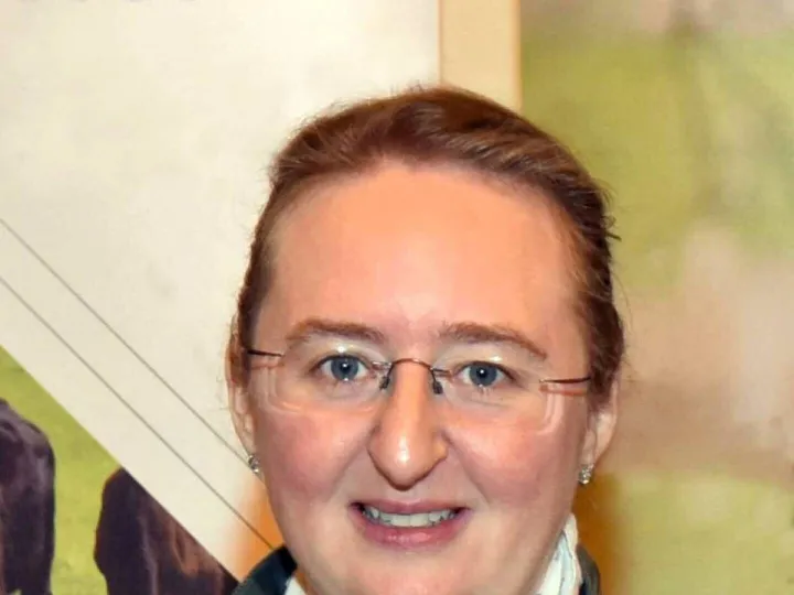 Professor Elizabeth Magowan Director of Sustainable Agri-Food Sciences Divison Agri-Food and Biosciences Institute