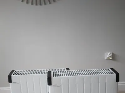 Items for sale
– 2kw Heaters £10 each or 2 for £15
