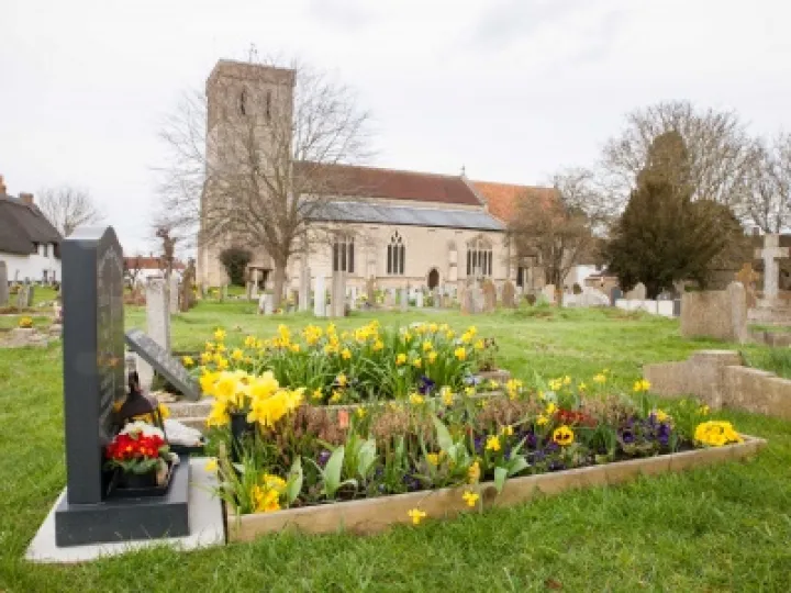St Mary's Churchyard 02
